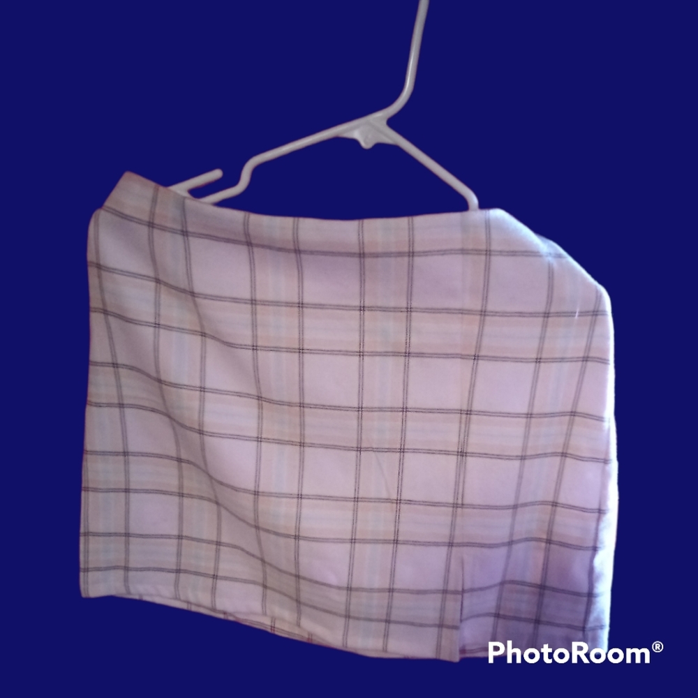 Pink plad skirt